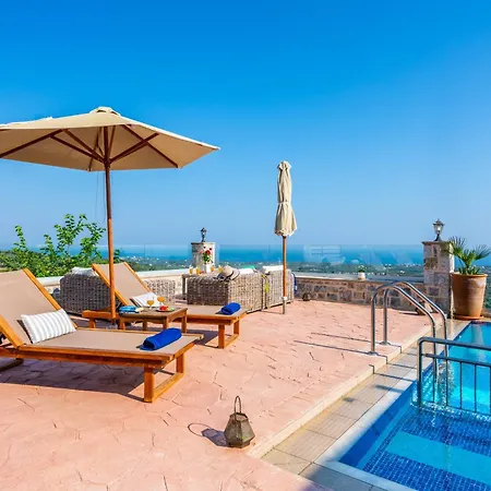New Kantifes 4 Families Or Couples With Private Pool & Bbq * Kirianna