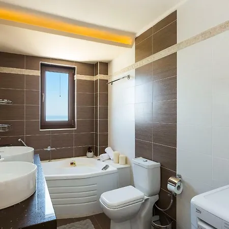 New Kantifes 4 Families Or Couples With Private Pool & Bbq