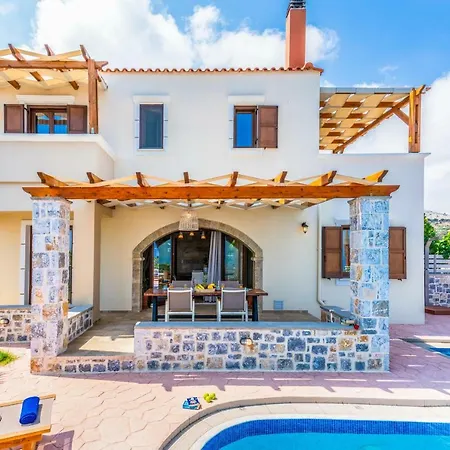 Feriehus New Kantifes 4 Families Or Couples With Private Pool & Bbq Kirianna