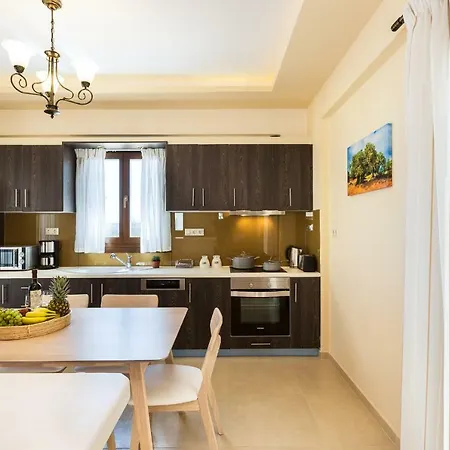 別荘 New Kantifes 4 Families Or Couples With Private Pool & Bbq Kiriánna